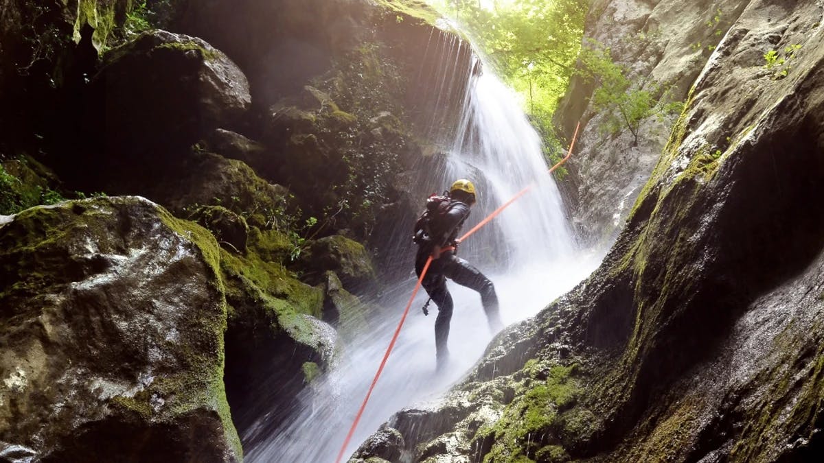 canyoning in nepal